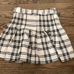 🖤🤍White / Cream plaid skirt🤍🖤